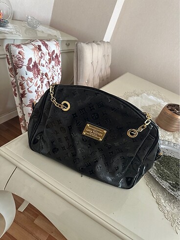 Louis Vuitton Çanta