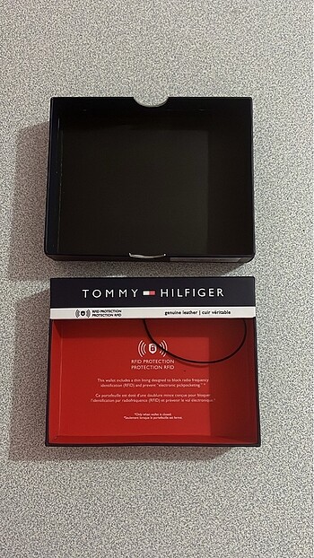 Tommy Hilfiger Tommy Hilfiger kutu