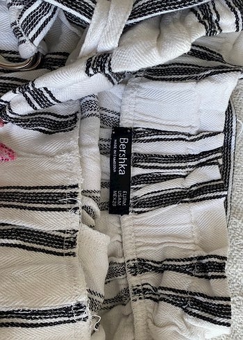 Çizgili Keten Şort, Kemerli - Görsel 2