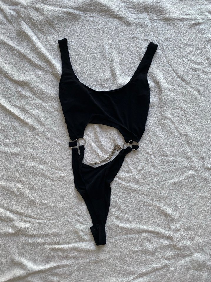 Siyah Tokalı Kadın bluz - Görsel 3