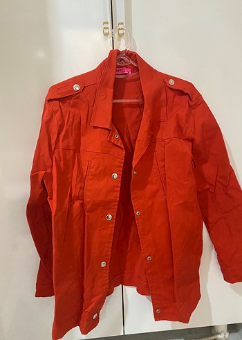 Kırmızı Düğmeli Kadın Ceket - Görsel 6
