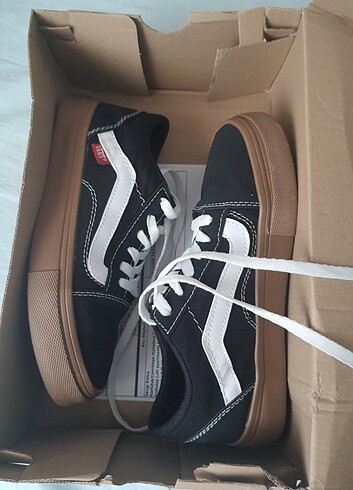 VANS AYAKABİ