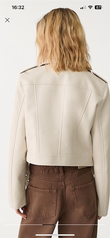 Stradivarius kemerli suni deri biker ceket - Görsel 9