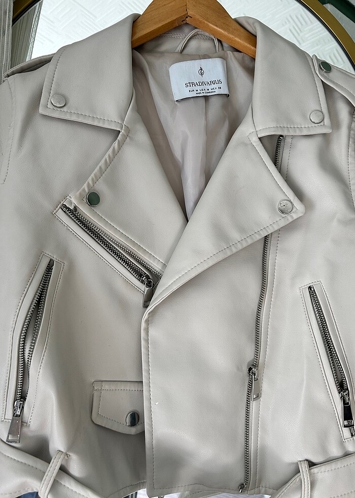 Stradivarius kemerli suni deri biker ceket - Görsel 3