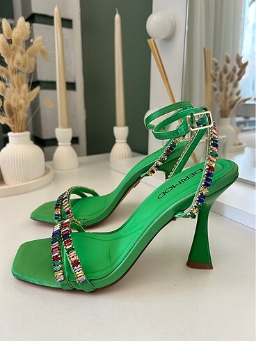 Derimod topuklu sandalet - Görsel 6