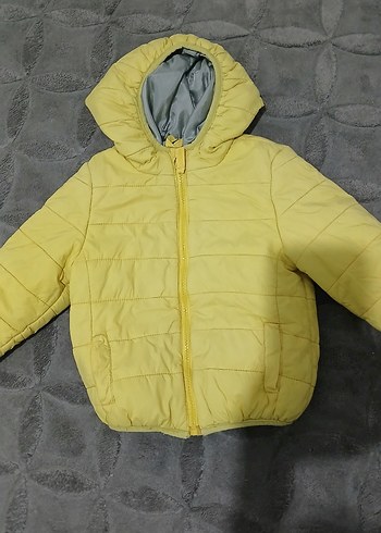 Kapüşonlu Sarı Erkek Çocuk Mont - Görsel 3