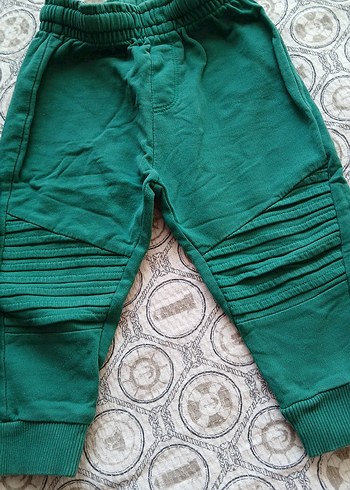 Erkek Çocuk Yeşil Katlamalı Pamuk Pantolon - Görsel 2