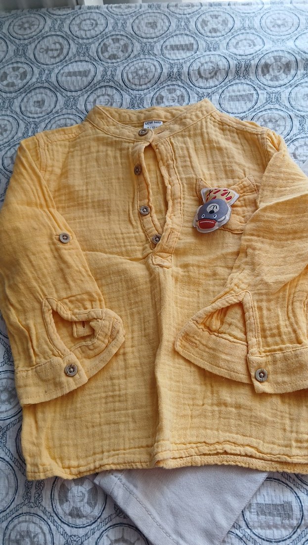 Sarı Düğmeli Bebek Erkek Keten Takım - Görsel 3