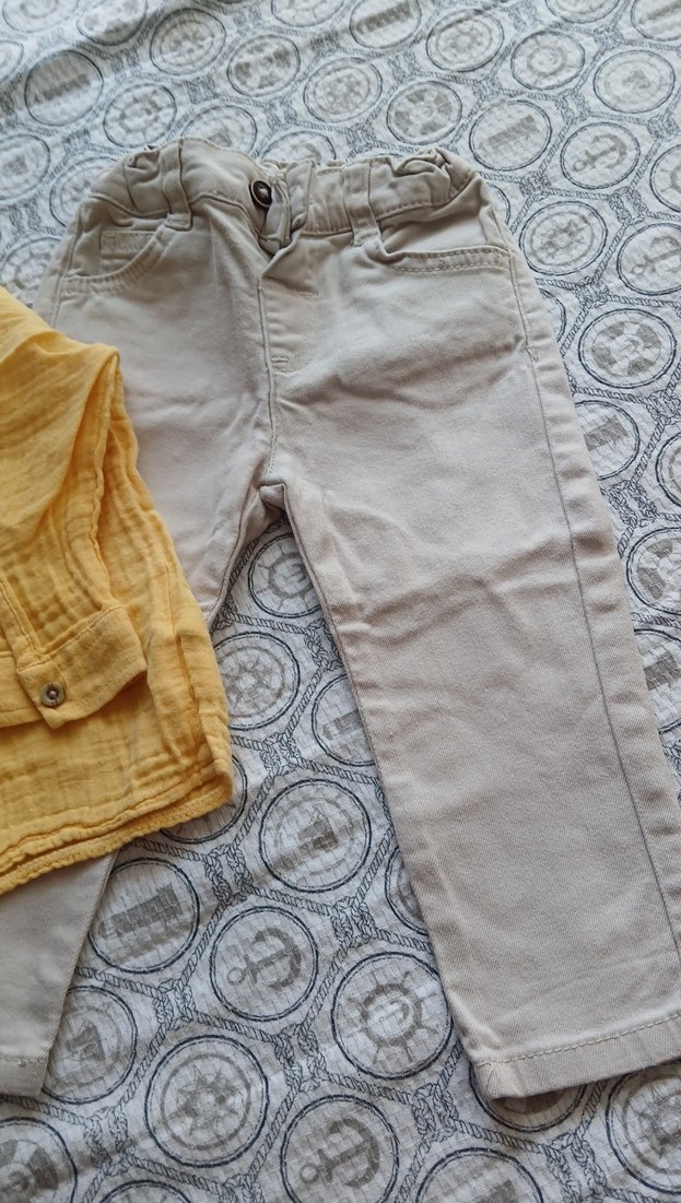 Sarı Düğmeli Bebek Erkek Keten Takım - Görsel 4