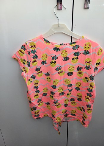 10 Yaş Beden pembe Renk Renkli Ananas Desenli Kız Tişörtü