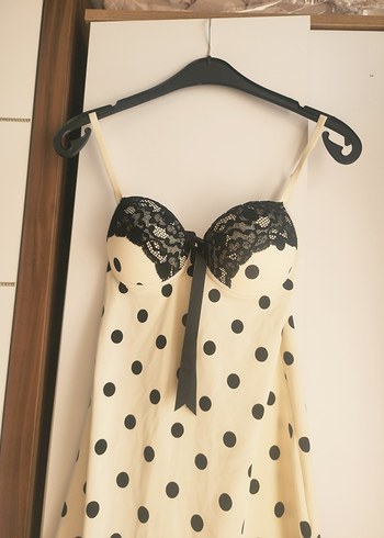 Puantiye Desenli İnce Askılı Midi Gecelik - Görsel 2