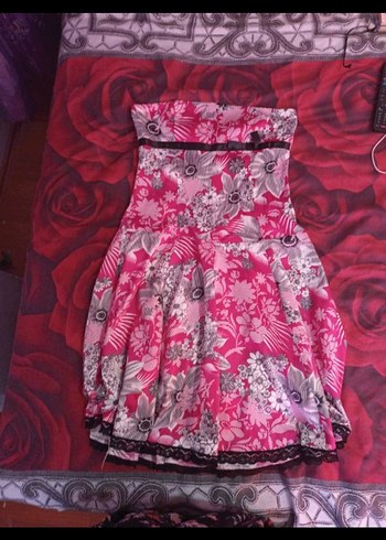 Dantel Detaylı Pembe Straplez Midi Elbise - Görsel 2