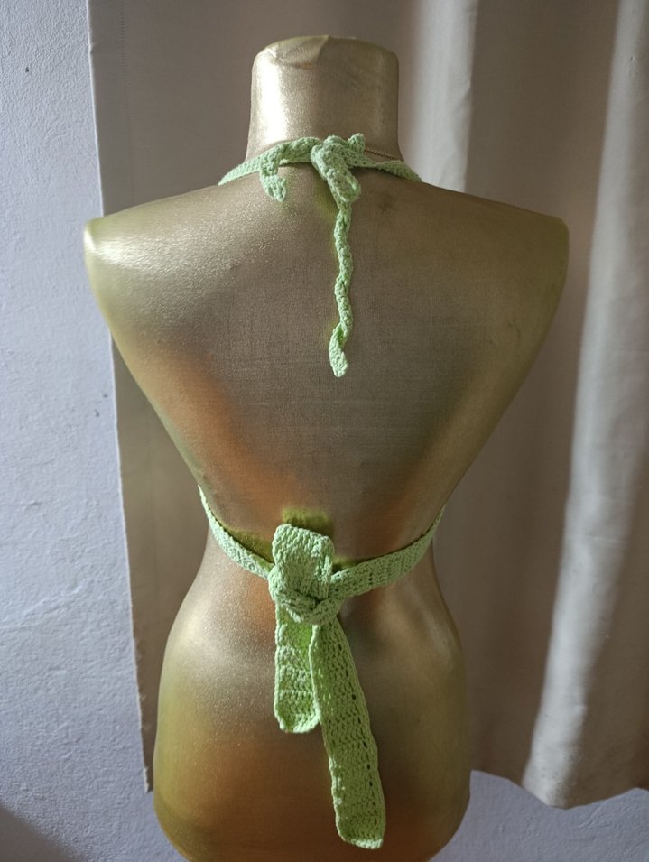 Yeşil V Yakalı Örgü Büstiyer - Görsel 4