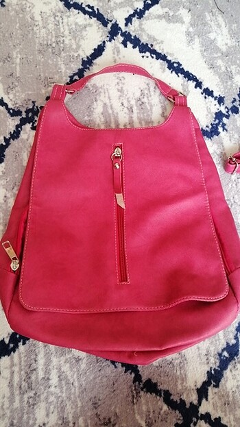 Pembe Çanta