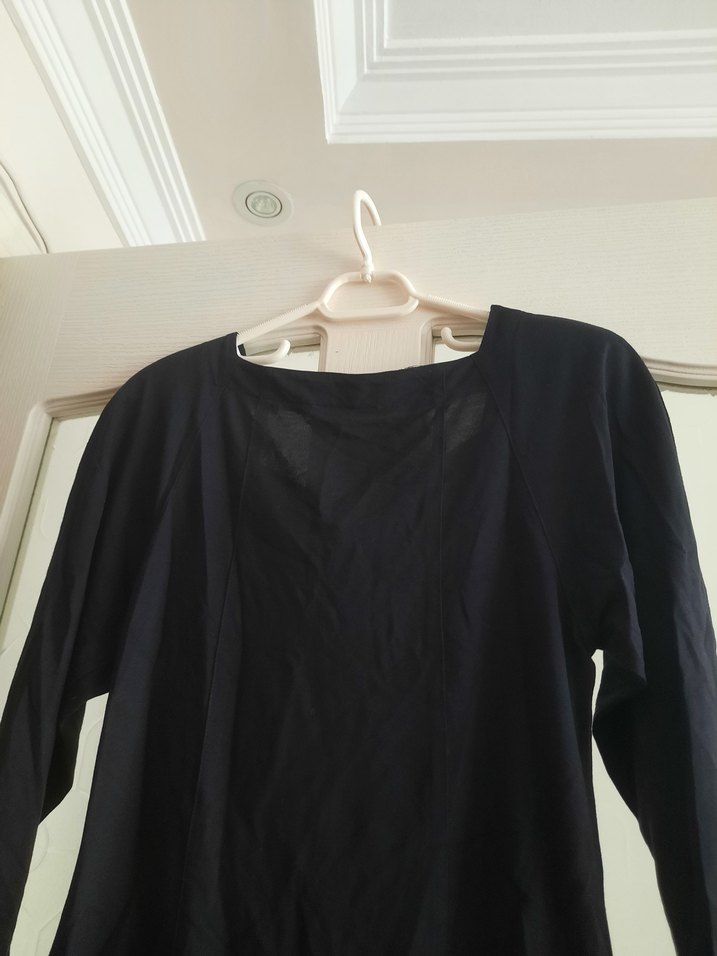 Uzun Kollu Drapeli Siyah Abiye Bluz - Görsel 4