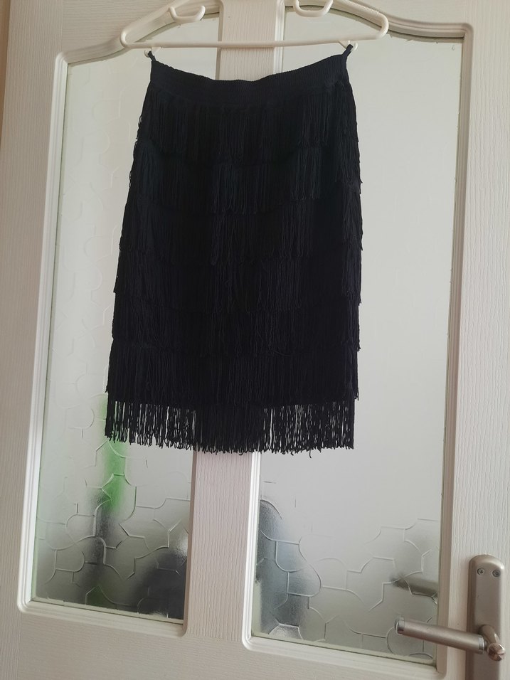 Siyah Püsküllü Kadın Etek - Görsel 4