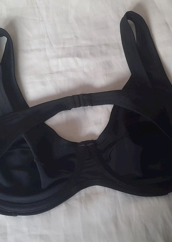Siyah Bikini Üstü