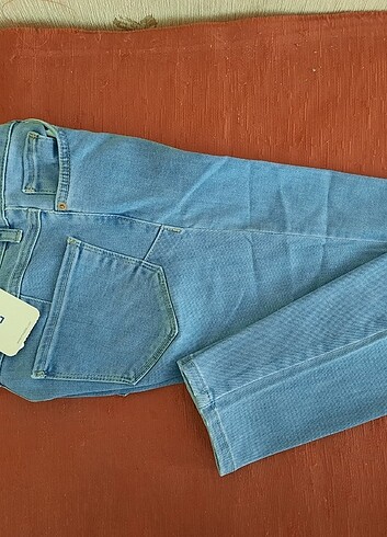 26 Beden mavi Renk LC WAIKIKI JEAN KOT PANTOLON
