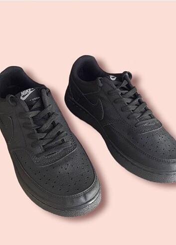 Nike spor ayakkabı