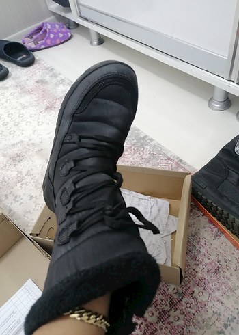 Bot kız çocuk - Görsel 2