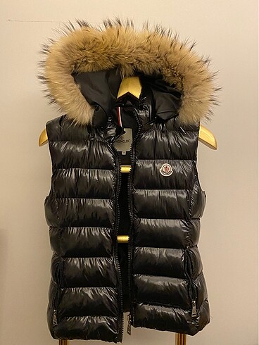 Moncler yelek