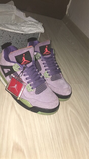 38 Beden air jordan retro 4