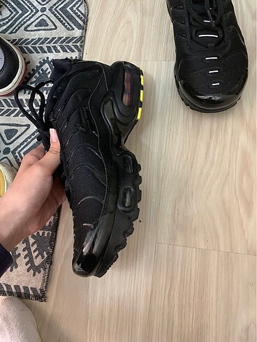 Nike Nike tn açıklamayı okuyun