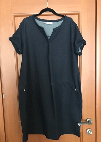 Düğmeli Siyah Midi Denim Elbise