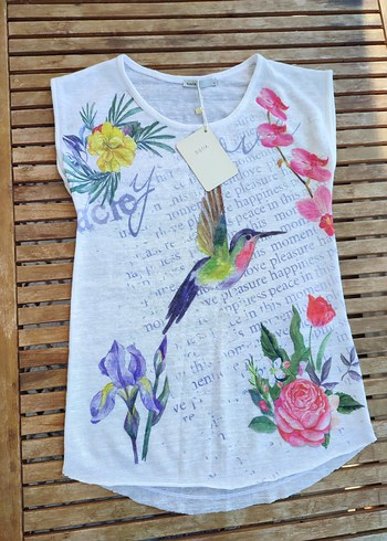 Bayan tişört S beden Batik marka