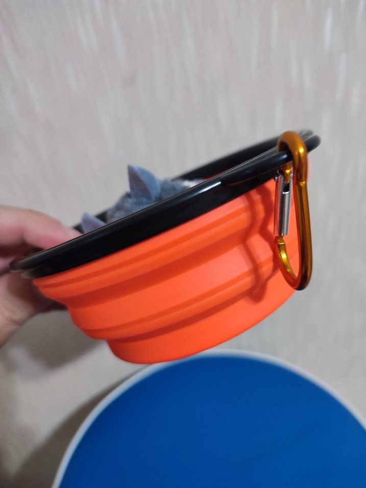 Kedi oyuncağı ve ayarlanabilir mama kabı - Görsel 2