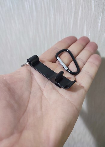 Siyah renk açacak ve anahtarlık karabina, ikisinin fiyatıdır - Görsel 2