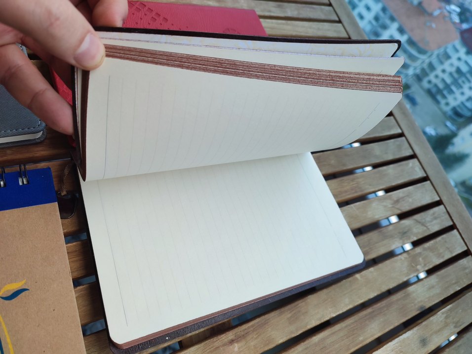 4 adet ajanda defter hepsinin fiyatıdır - Görsel 5