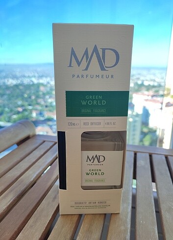 MAD parfüm Green world ortam bambu 120ml