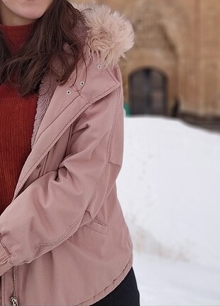 Mavi pembe mont
