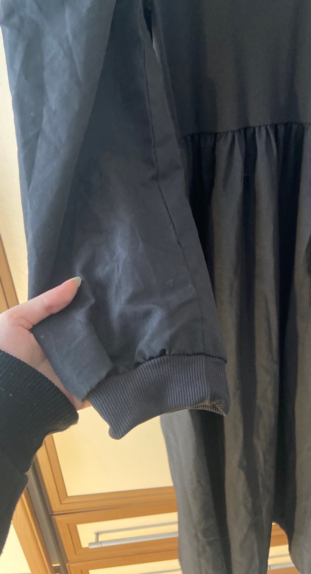 Siyah Dökümlü Uzun Keten Elbise Tesettür kapalı giyim - Görsel 5