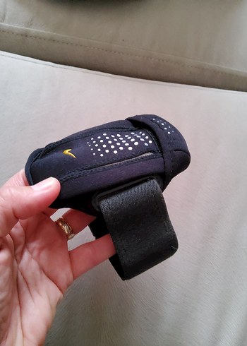 Nike Siyah Spor Kol Bandı Cüzdan - Görsel 4