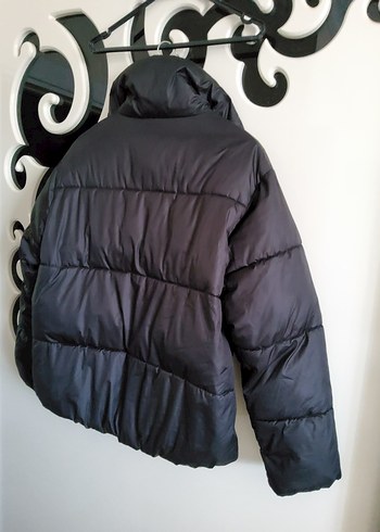 H&M Siyah Yüksek Yakalı Kadın Kışlık Mont XS/S - Görsel 3