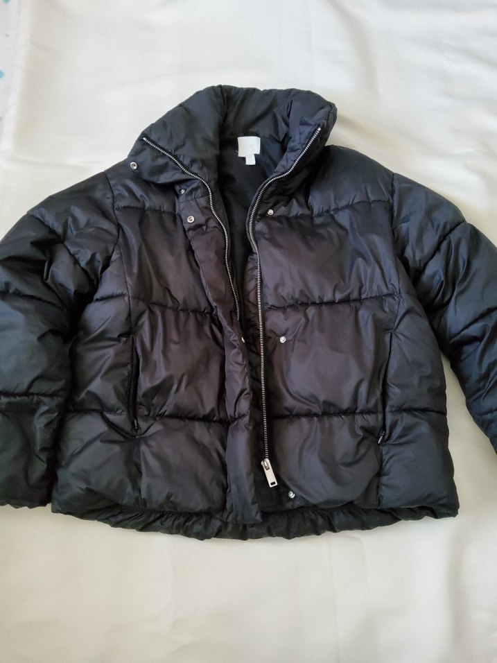 H&M Siyah Yüksek Yakalı Kadın Kışlık Mont XS/S - Görsel 4