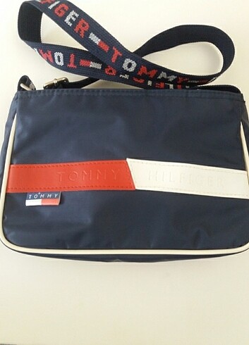 TOMMY HILFIGER ASKILI ÇANTA