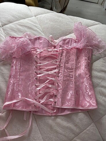 m Beden Barbie büstiyer
