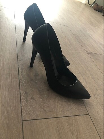 Stiletto siyah mat