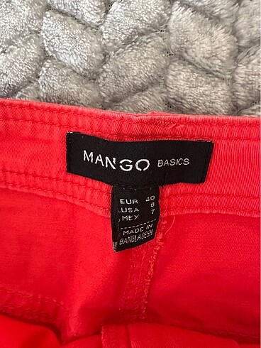 40 Beden kırmızı Renk Mango etek