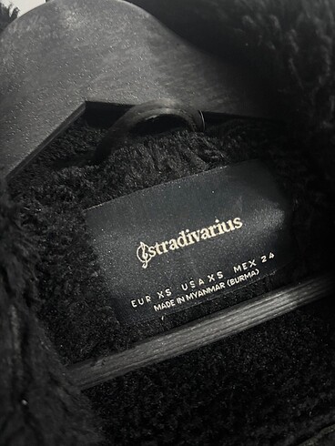 Stradivarius biker mont