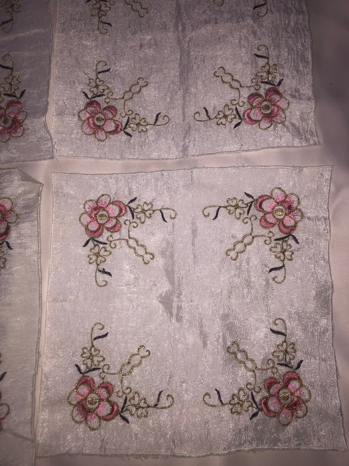 Nakışlı Beyaz Fiskos Raf Örtüsü - Görsel 3