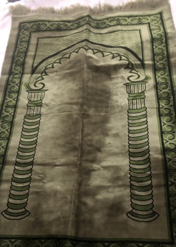 Koyu Haki Halı Seccade - Görsel 6