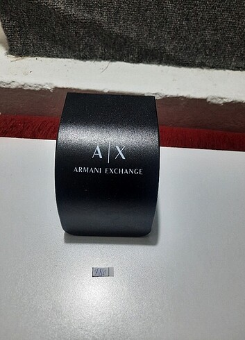 Armani exchange saat kutusu 