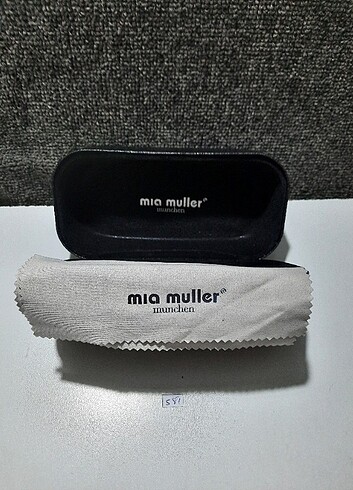 Beden siyah Renk Mia muller gözlük kilifi