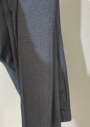 Düğmeli Gri Erkek Yelek ve Pantolon Takım - Görsel 4