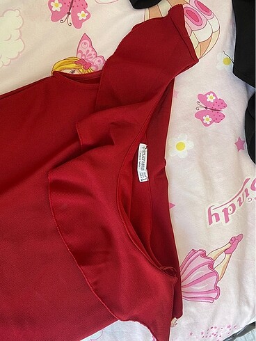 Stradivarius fırfırlı crop