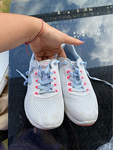 Skechers spor ayakkabı